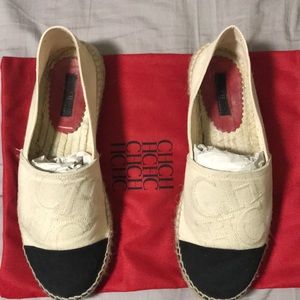 Carolina Herrera Espadrilles. White & Black